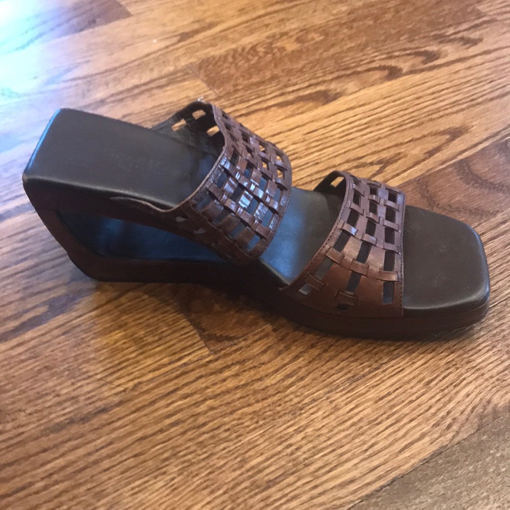 Cole Haan - Picture 2 of 5